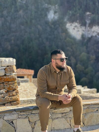  ,   Mans, 32 ,   ,   