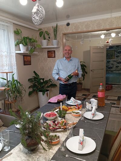  ,   Gudvin, 54 ,   ,   