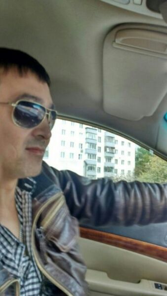  ,   Yura, 42 ,   ,   , c , 