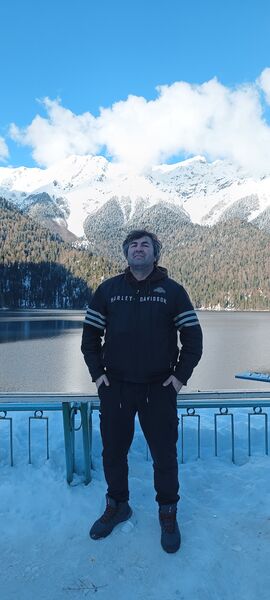  ,   Anatoly, 49 ,   ,   , c 
