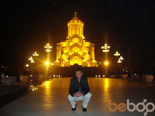  3289485  Artur, 32 ,    