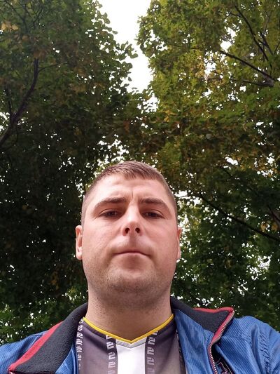  ,   Victor, 29 ,   ,   