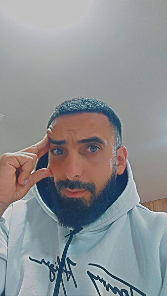  ,   Teymur, 34 ,   ,   