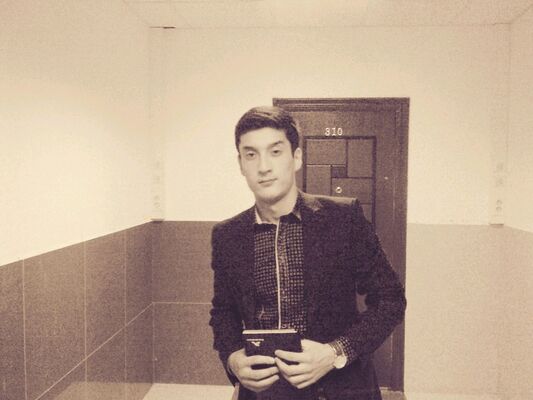  -,   , 32 ,   
