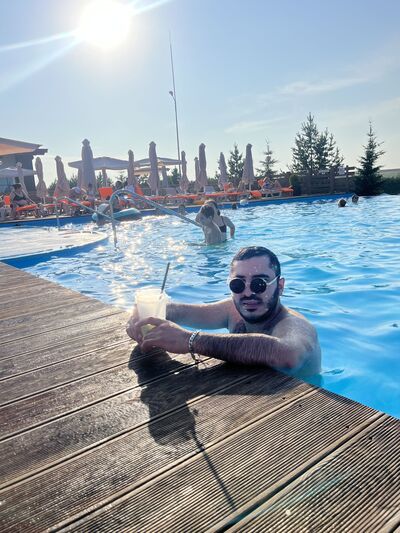  ,   Naiq, 26 ,   ,   , c 