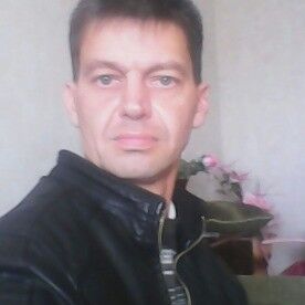  ,   Vitas, 51 ,  