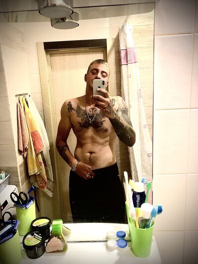  ,   Sergeu, 27 ,   ,   , c , 