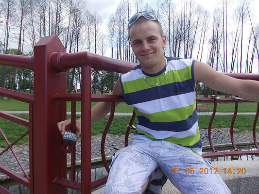  ,   Sergei, 36 ,   ,   , c , 