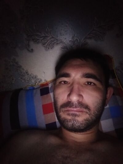  ,   Abdul, 33 ,   c , 