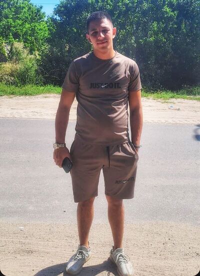  Goddard,   , 24 ,   ,   