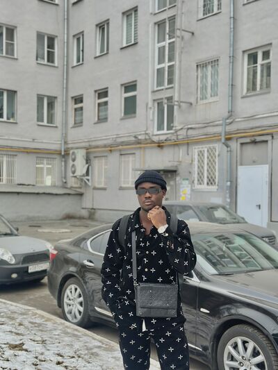  ,   Stanislas, 24 ,   ,   