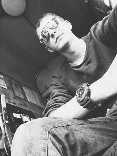  ,   Artem, 30 ,   ,   , c 