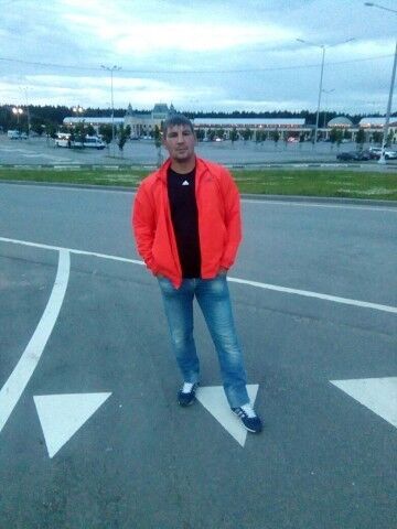  ,   Artem, 39 ,   ,   , c 