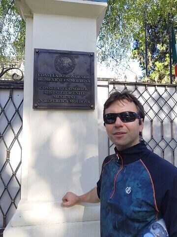  ,   Andrii, 40 ,   ,   