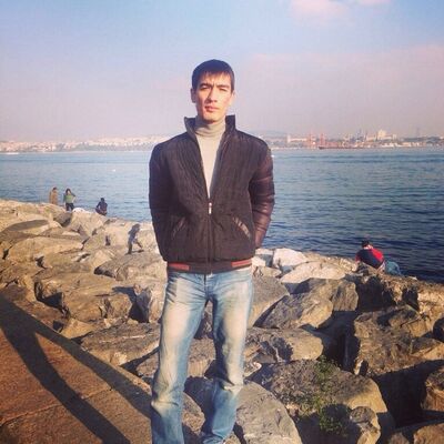  ,   AziKooo, 37 ,   ,   , c , 