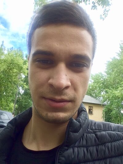  ,   Michael, 31 ,   