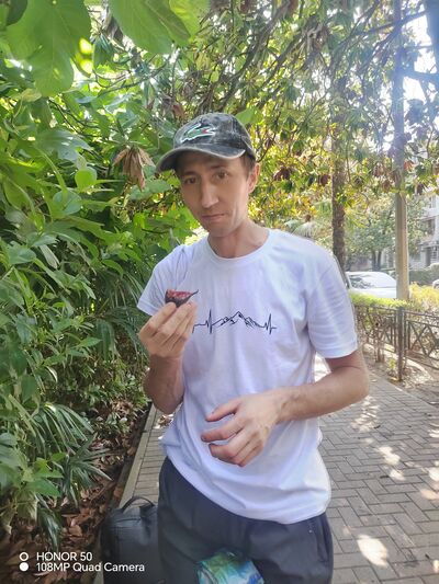  ,   Denis, 39 ,   ,   