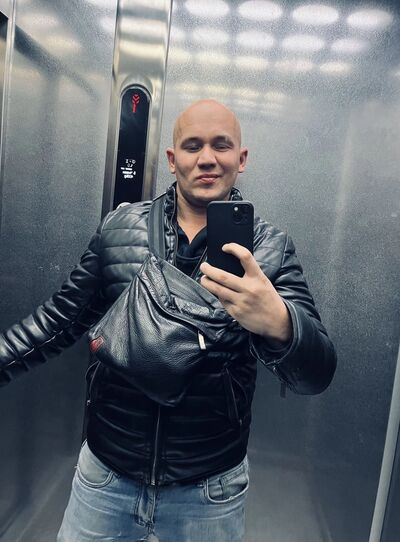  ,   Anton, 28 ,   ,   , c 