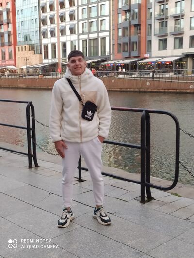  ,   Vlad, 29 ,   ,   