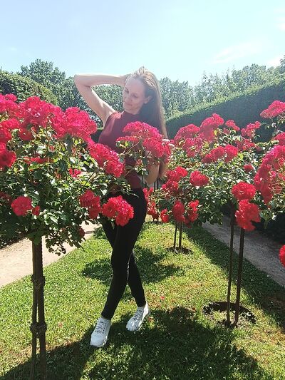  Gutersloh,   Yulia, 44 ,     , c , 