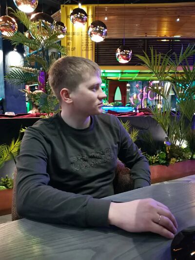  ,   Ilya, 31 ,   ,   