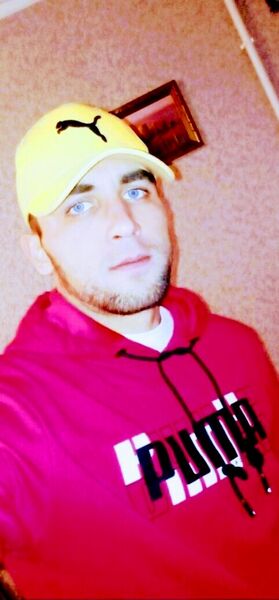  --,   Max, 28 ,   ,   