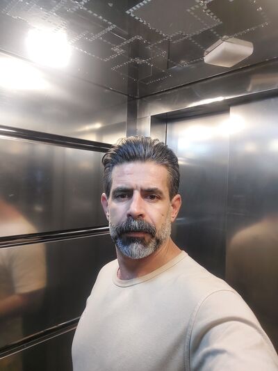  ,   Ali, 40 ,   ,   