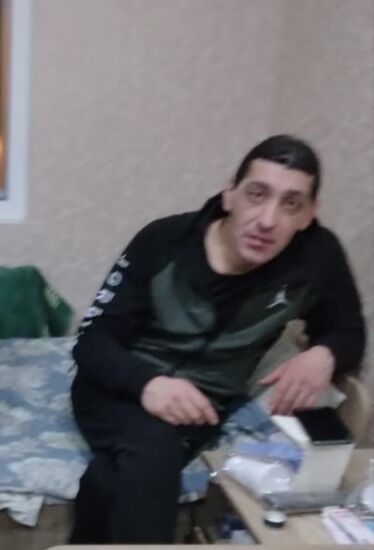  37967645  Lernik, 43 ,    