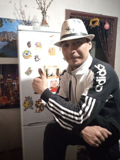  ,   Valentin, 39 ,   ,   , c , 