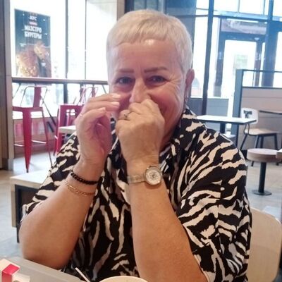  ,   Svetlana, 59 ,     
