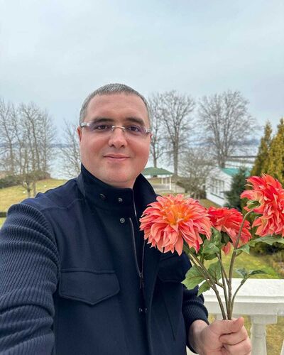  ,   Adrian, 48 ,   ,   , c 
