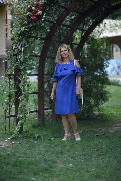 ,   Alla, 49 ,   ,   , c 