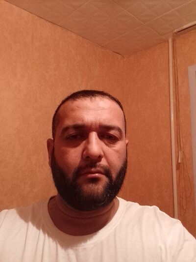  ,   Zafar, 44 ,   ,   