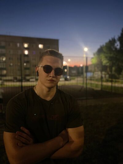  ,   Alexander, 20 ,   ,   