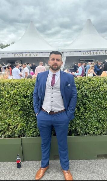  ,   Eric Ben, 46 ,   ,   
