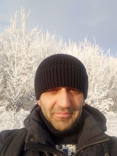  ,   Azam, 37 ,     , c , 
