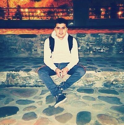  ,   Feel, 32 ,   
