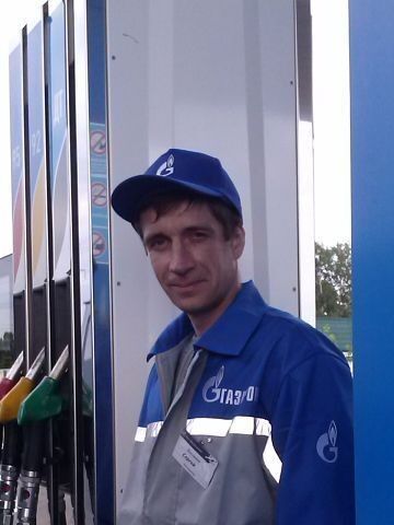  ,   Sergei, 47 ,   ,   , c 
