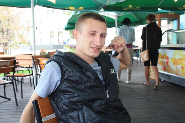  ,   Dima, 34 ,   