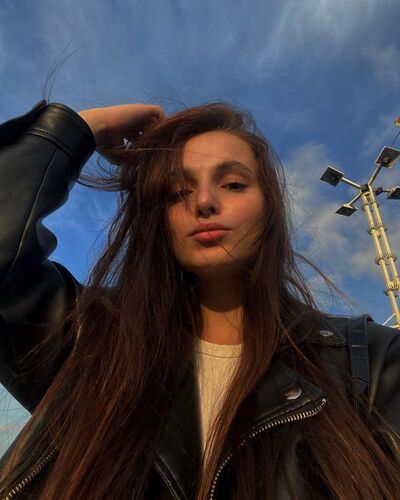  ,   Ljudmila, 31 ,     , c 
