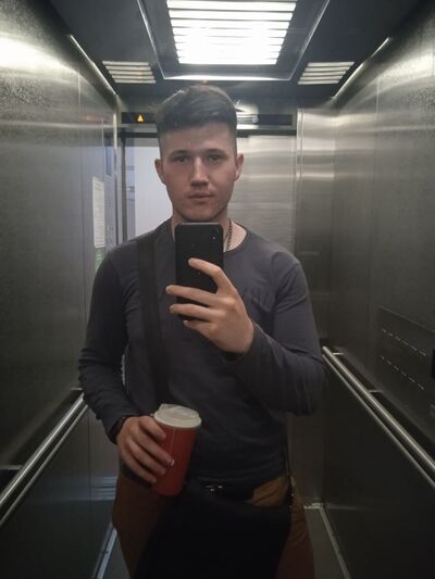  --,   Vlad, 21 ,   ,   