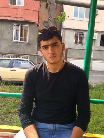 ,   1995, 32 ,   , 