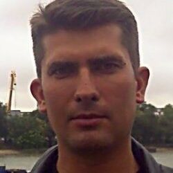  4558835  Andrei, 49 ,    