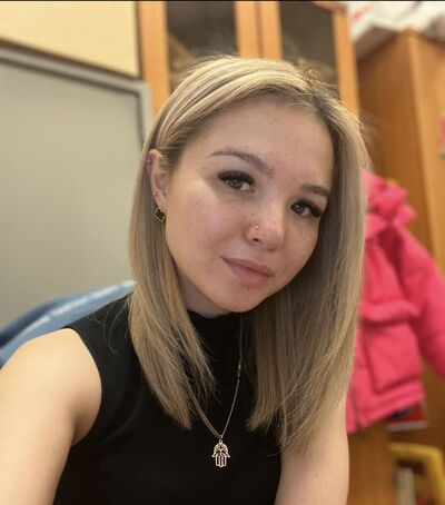  ,   Nellya, 27 ,   ,   