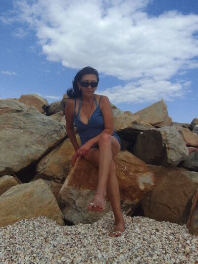  ,   Nina, 57 ,   c 