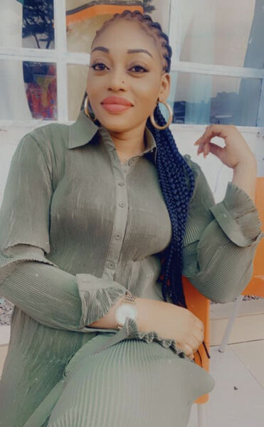  ,   Samantha, 29 ,   ,   