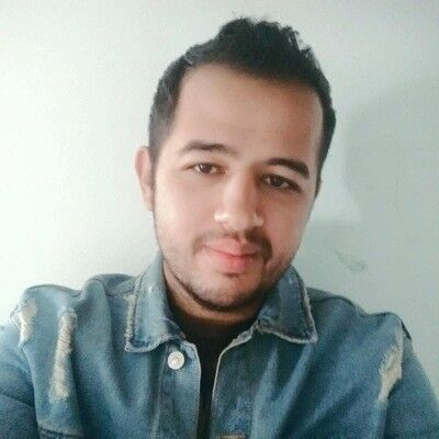  ,   Momo, 40 ,   ,   , c 