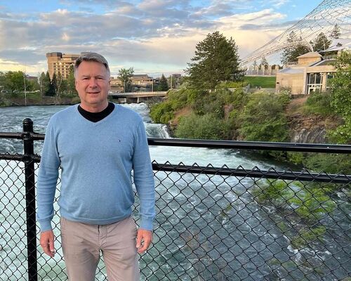  ,   Andriy, 60 ,   ,   