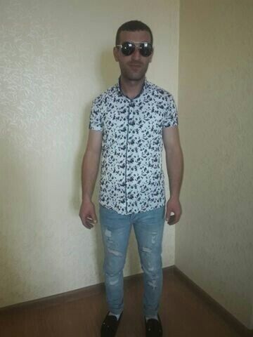  ,   Garnik, 35 ,   ,   , c , 