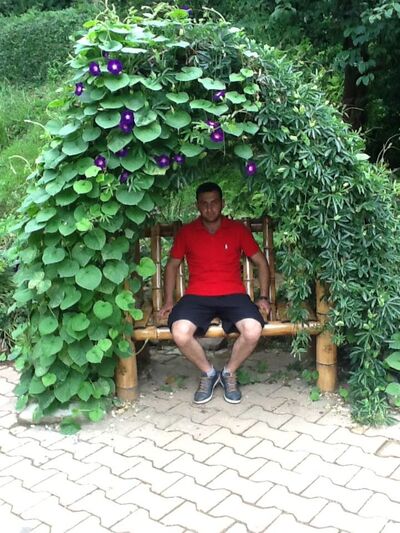  ,   Artur, 39 ,   